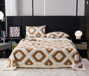 Deka HEX s krznom (200x230)